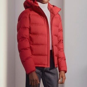 Uniqlo / Seamless Down Parka 3D / Size M (Japan L) / 750+ Fill Power / Windproof